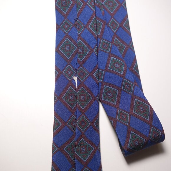 Vintage Balenciaga Silk Diamond Pattern Tie Made In Italy - Picture 4 of 7